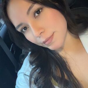 Meet your Posher, Areli